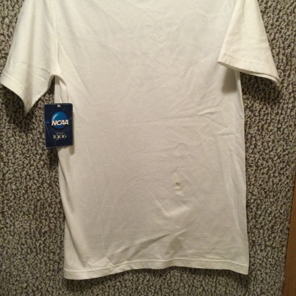 Kentucky Wildcats Tee-Shirt - Picture 2 of 3